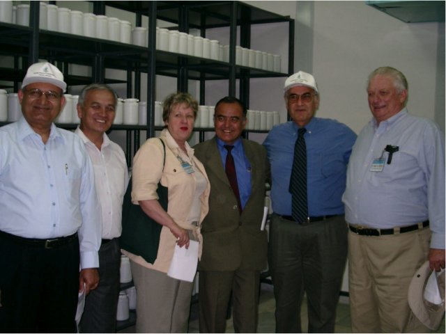 visitinguzbekgenebankafterrenovationtogetherwithbobandmaggiecopy.jpg