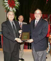 honoringleadersofcacnarsoftheiroutstandingcontributions7.jpg